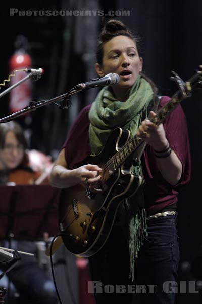 MY BRIGHTEST DIAMOND - 2008-10-07 - PARIS - La Cigale - Shara Worden